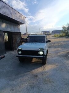 LADA Niva, 2002 г.